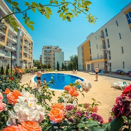 Destination Bulgaria 2000 Summer Private Crown, Imperial, Panorama Daire
