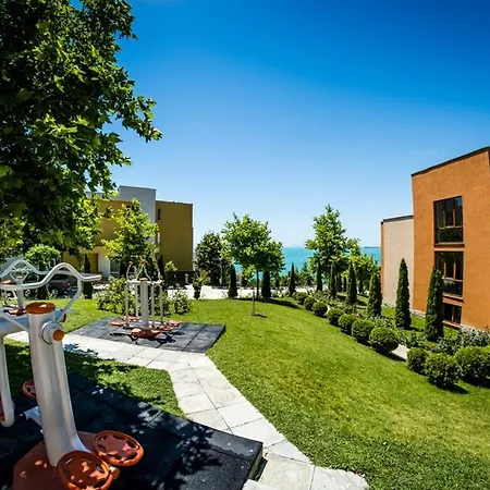 Destination Bulgaria 2000 Summer Private Crown, Imperial, Panorama Apartment *