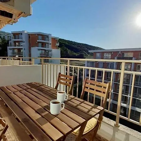 Destination Bulgaria 2000 Summer Private Crown, Imperial, Panorama Apartment Sveti Vlas
